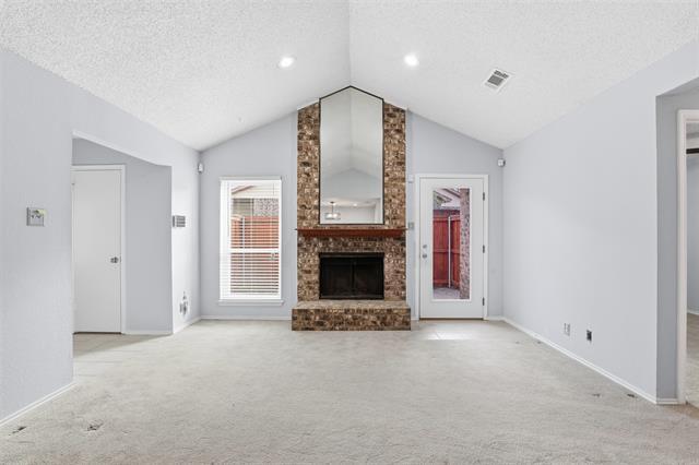 Foto del edificio - 1611 Willow Ln