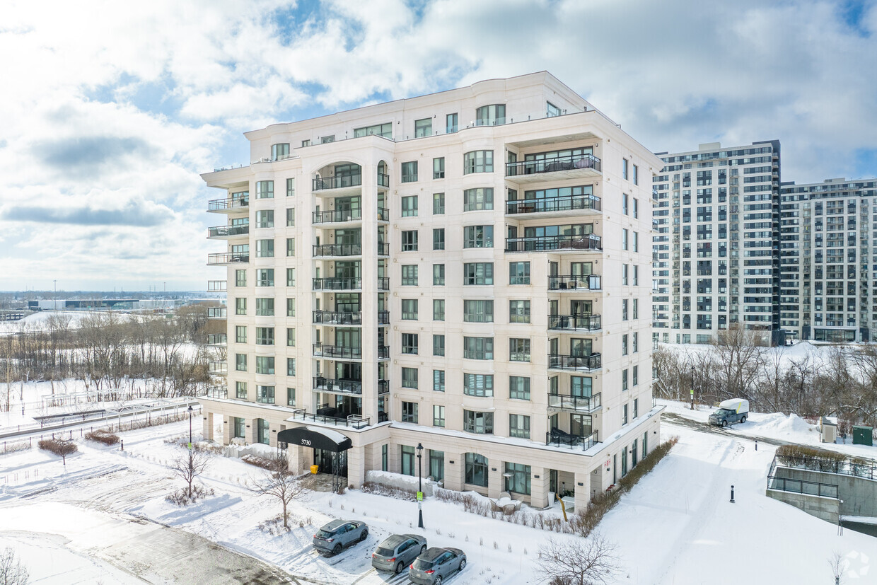 Primary Photo - 3720 Saint-Elzéar W
