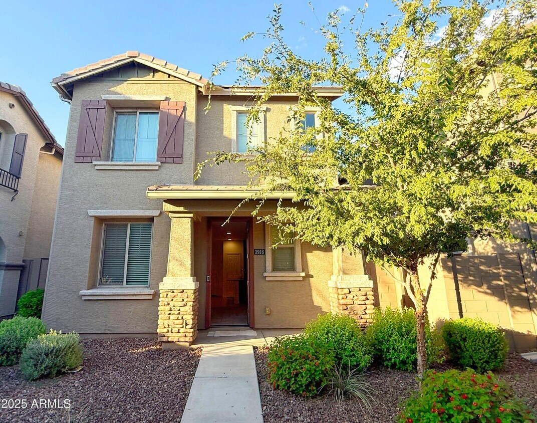 Foto principal - 3916 S 58th Ln