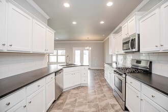 Building Photo - 3551 Butterfly Ave