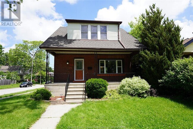 Building Photo - 1450 Bruce Ave