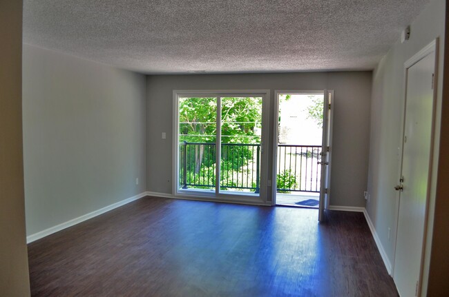 Building Photo - 4132 Fisher St