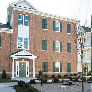Foto del edificio - Homeport Hampton Roads