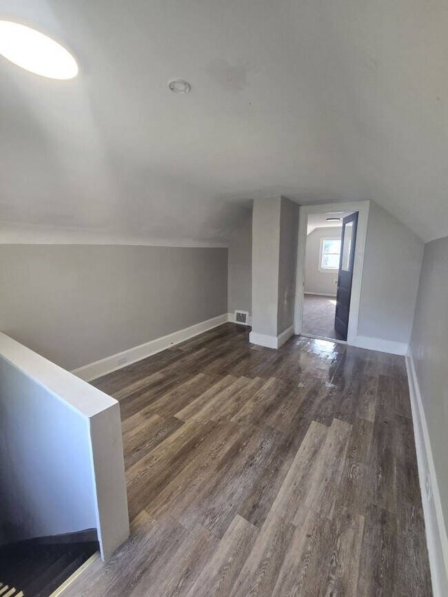 Foto del edificio - 3 Bedroom Single Family | EDEN and CMHA Section 8 Welcomed