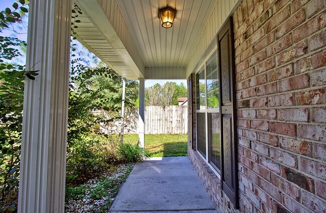 Foto del edificio - 771 Live Oak Church Rd