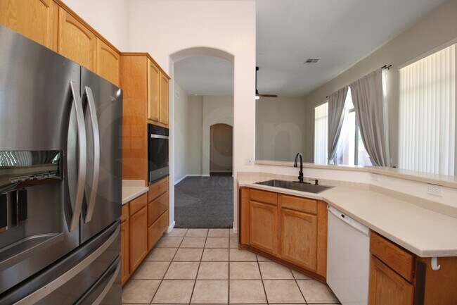Building Photo - 10818 N Kino Ct