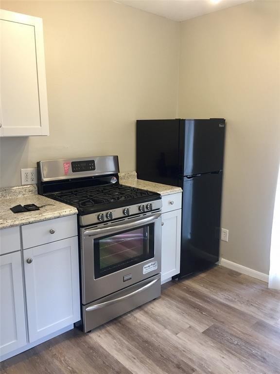 Foto del edificio - 3315 Dovie Dr