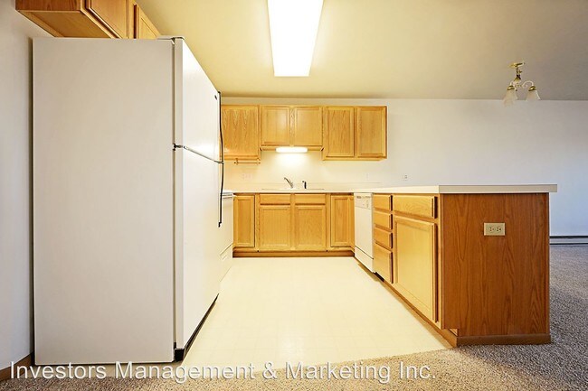 Building Photo - 3208 10th St SW