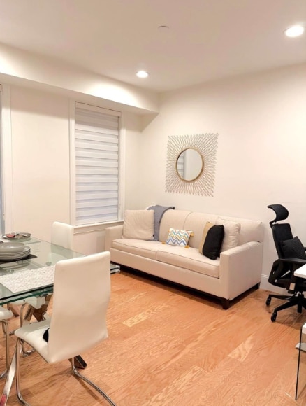Foto del edificio - 7 Lily Pond Ln