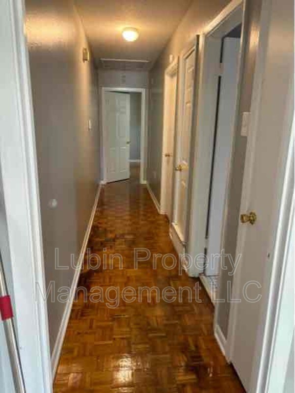 Foto del edificio - 3527 Clayphil Ave