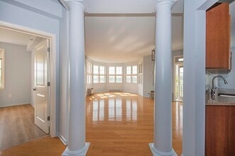Building Photo - 4 Constellation Pl