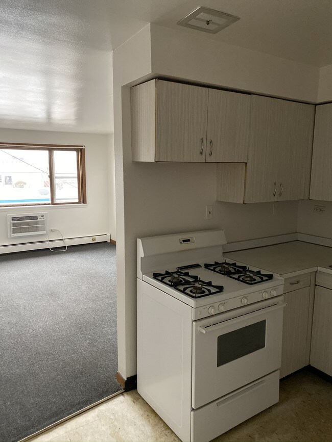 Photo - 1122 N 32nd Ave Apartments