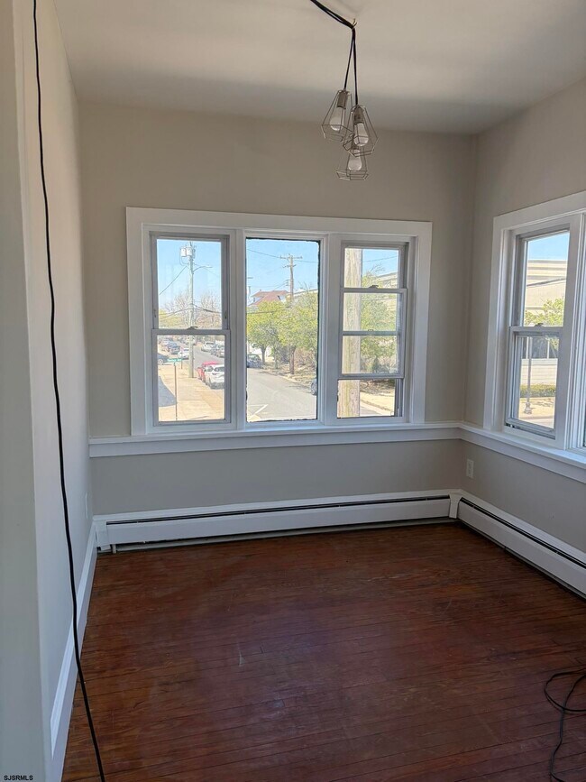 Foto del edificio - 6750 Ventnor Ave