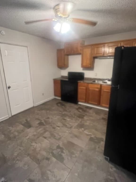 Foto del edificio - 5708 Prospect Rd