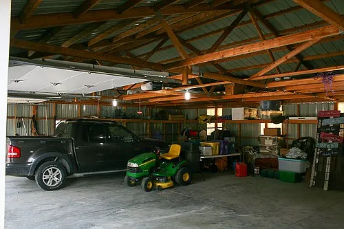 Foto del edificio - 300 E 5th St