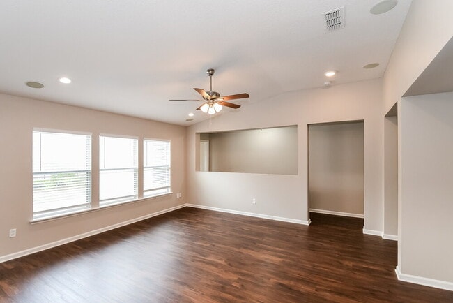 Building Photo - 3871 Marsh Bluff Dr
