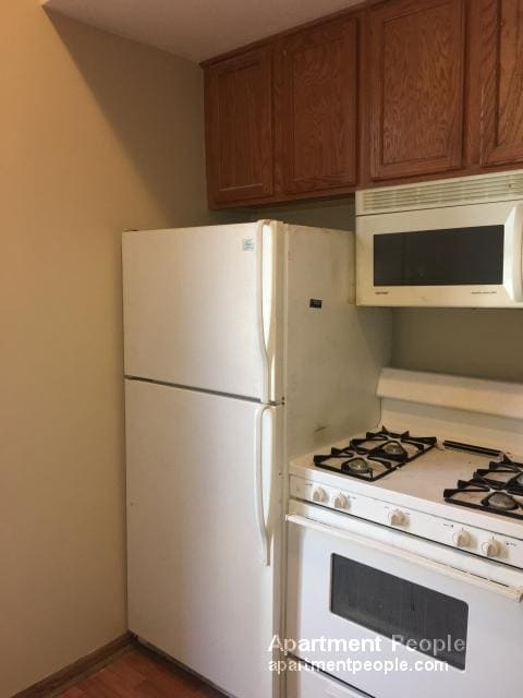 Primary Photo - 3917 N Ashland Ave