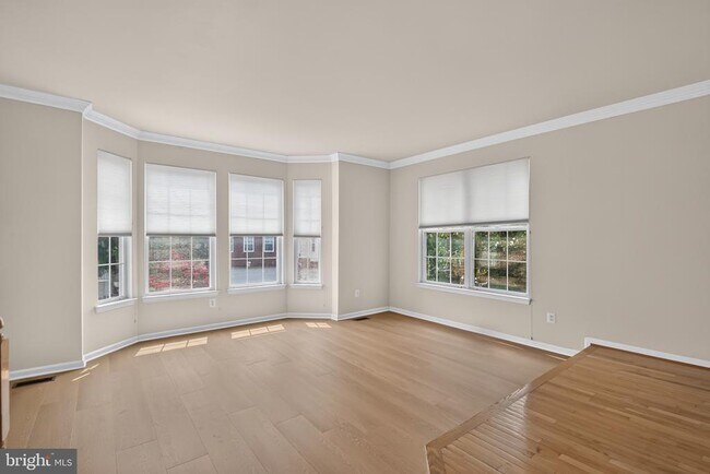Foto del edificio - 5166 Ballycastle Cir