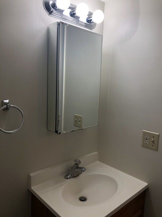 First Floor Half Bath - 2246 Jericho Rd