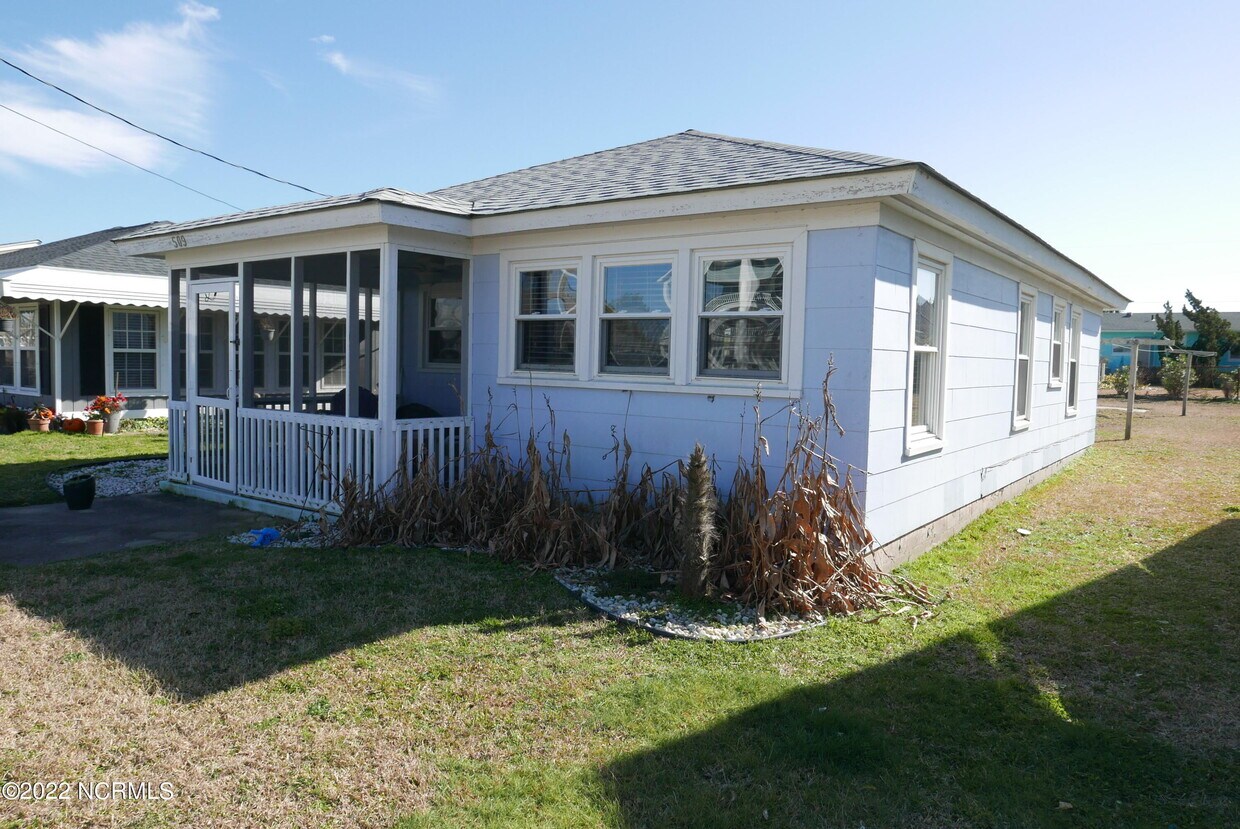 Foto principal - 509 W Bogue Blvd