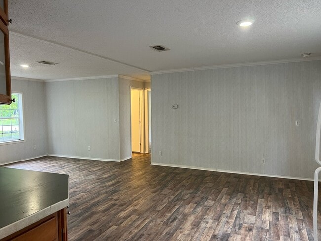 Building Photo - 403 Seahorse Ln