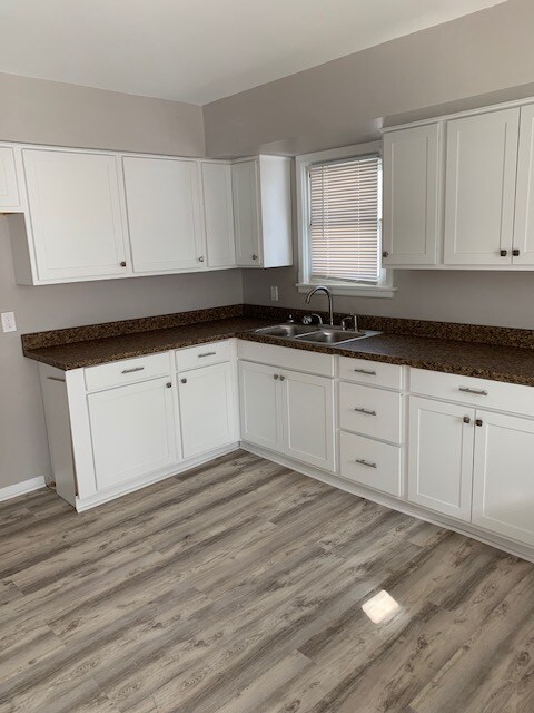 Foto del edificio - 5220 N 107th St