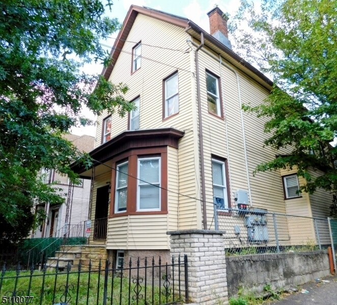 Foto principal - 1089 Anna St