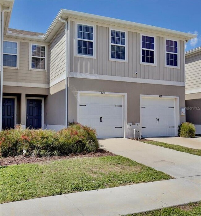 Foto del edificio - 421 Sedgewick Dr