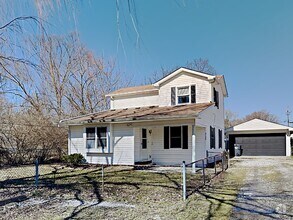 Building Photo - 5139 Russell Ln