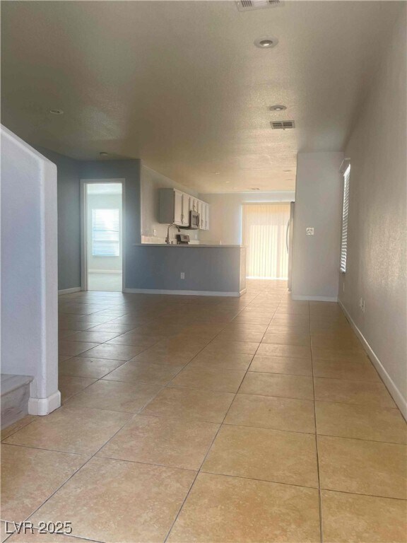 Building Photo - 9943 Shallot Ct