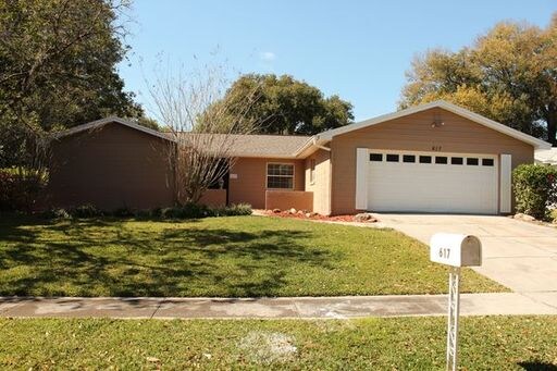 Primary Photo - 617 Banderas Ave