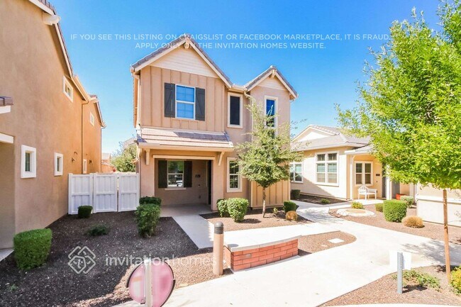 Building Photo - 2241 S Osborn Ln