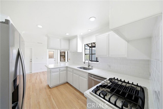 Foto del edificio - 24620 Moon Ave