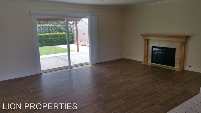 Foto del edificio - 4 br, 2 bath House - 8402 FRIESLAND DRIVE