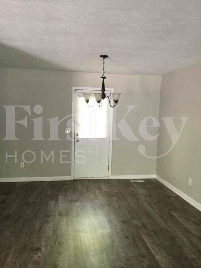 Building Photo - 420 Freestone Dr