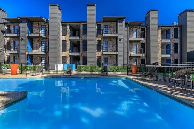 Building Photo - Sedona Ridge