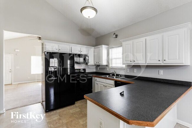 Building Photo - 1252 Clearwater Dr
