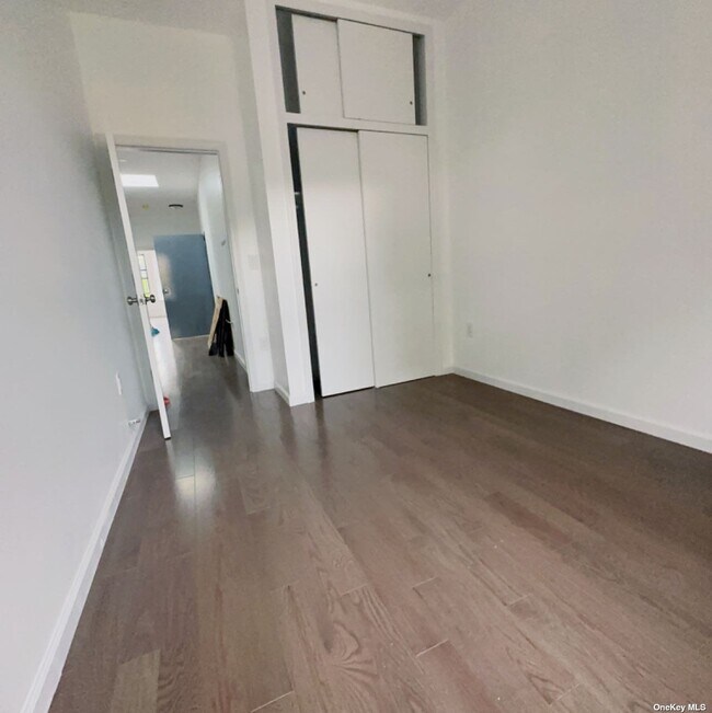 Building Photo - 534 Bay Ridge Pkwy