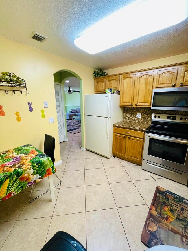 Foto del edificio - 22765 SW 66th Ave