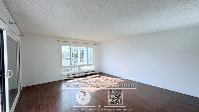 Foto del edificio - Sunny, west facing, Large 1 bedroom with tons of storage, includes water/garbage/amenities/parking!