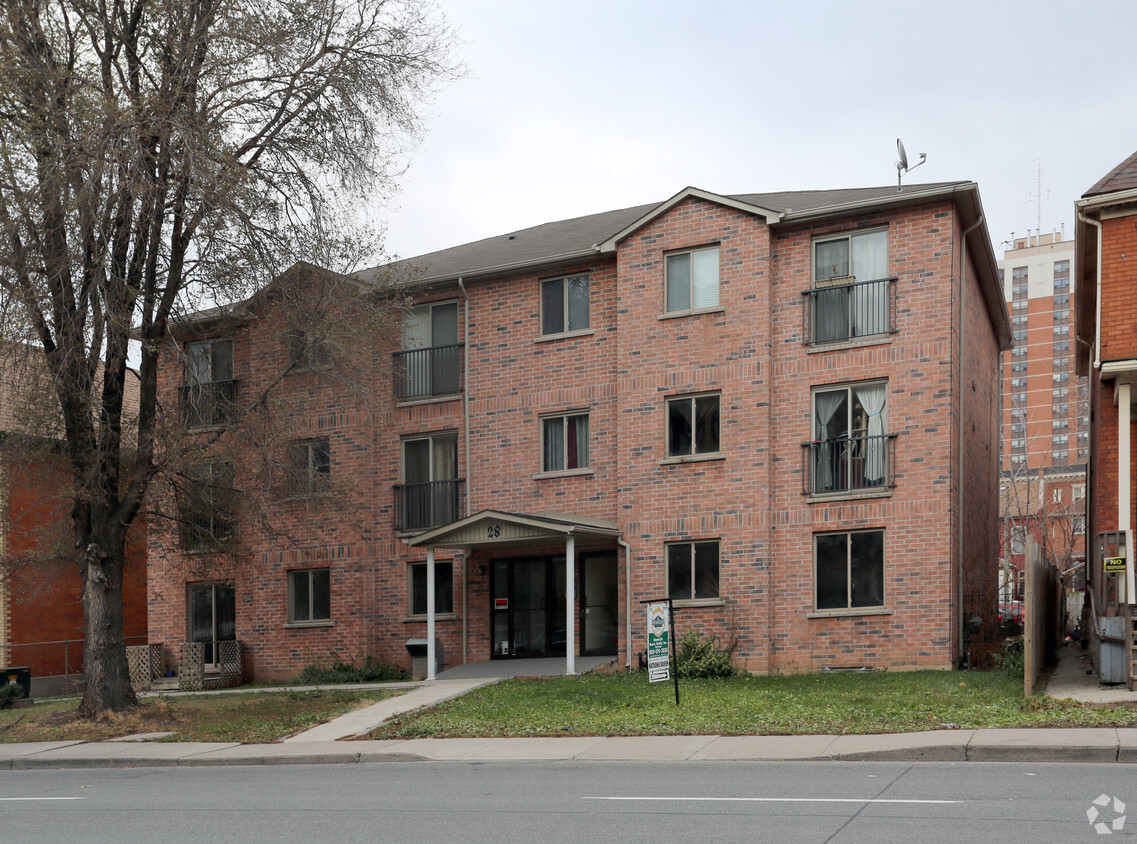 Building Photo - 28 Victoria Ave N