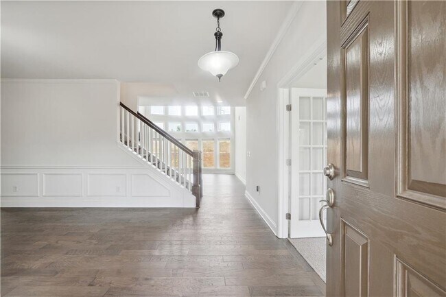 Building Photo - 4055 Starwood Dr