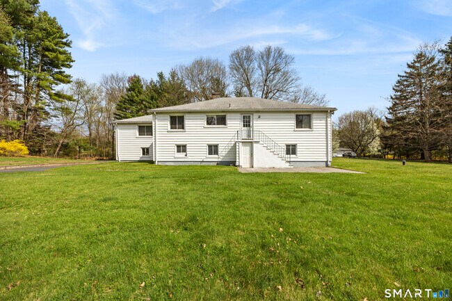 Foto del edificio - 83 Jill Ln