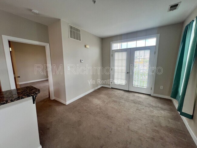 Foto del edificio - 215 N 18th St