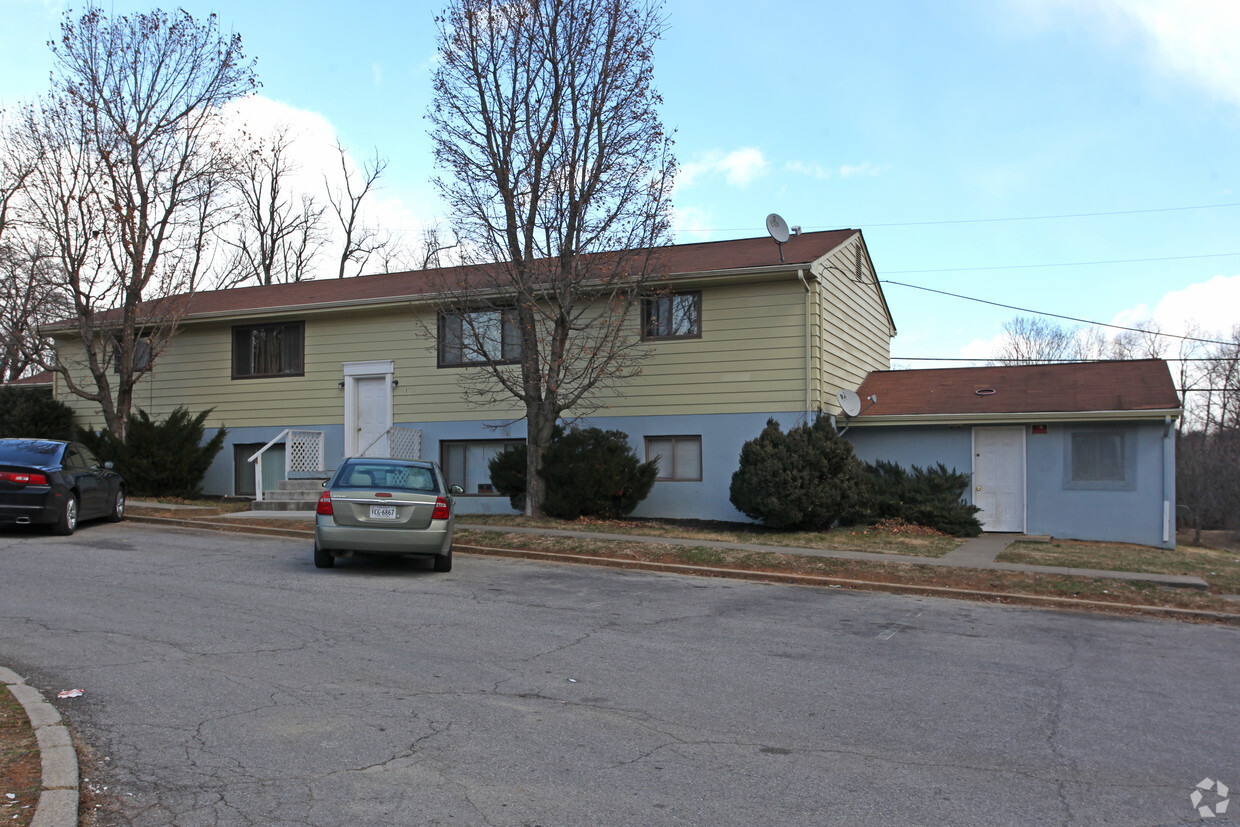 Maple Grove - Maple Grove Apartments