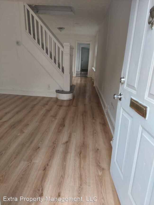 Foto del edificio - 3 br, 1 bath House - 24 New Rose St