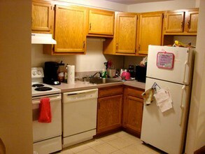 Building Photo - 91 E Brookline St