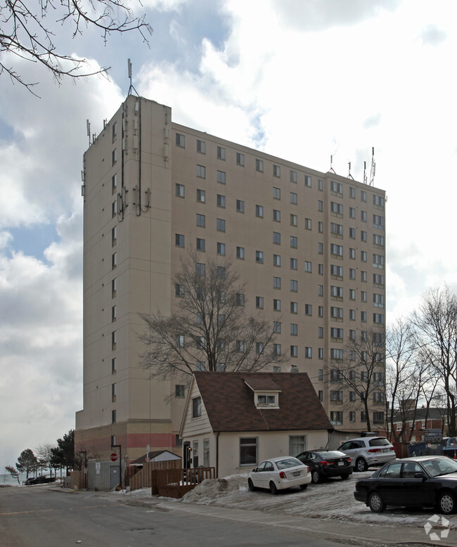 Photo du bâtiment - Mimico Co-Operative Homes