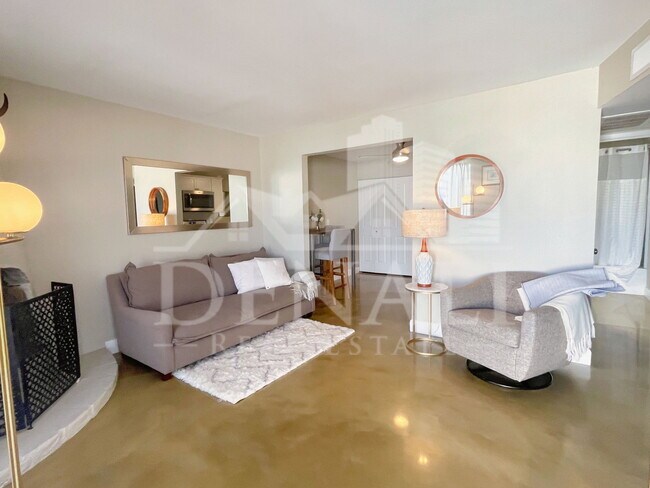 Photo - 8058 East Oak Street Apartment