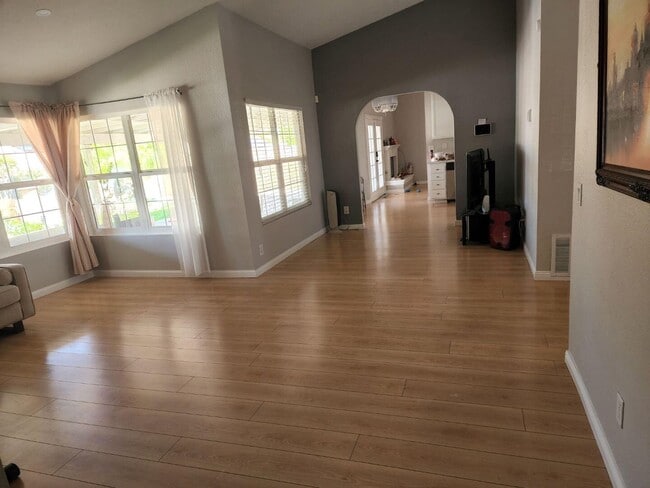 Building Photo - 13602 Ironstone Cir